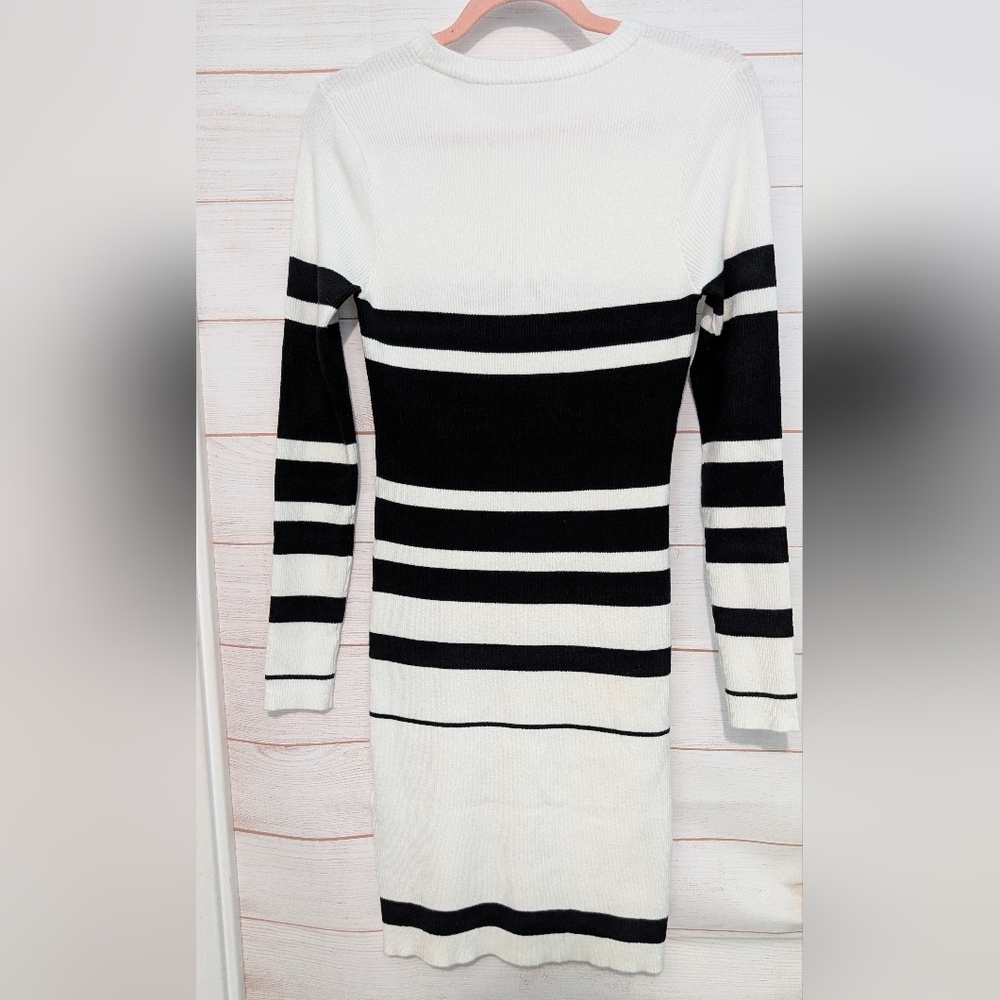 Nwt Emery Rose Black and White Striped Knit Mini Sweater 😍 Dress Size Large - Picture 4 of 8